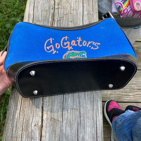 BUNDLE - Florida Gators 🐊 Purse & Shirt Size Large - Picture 7 of 14